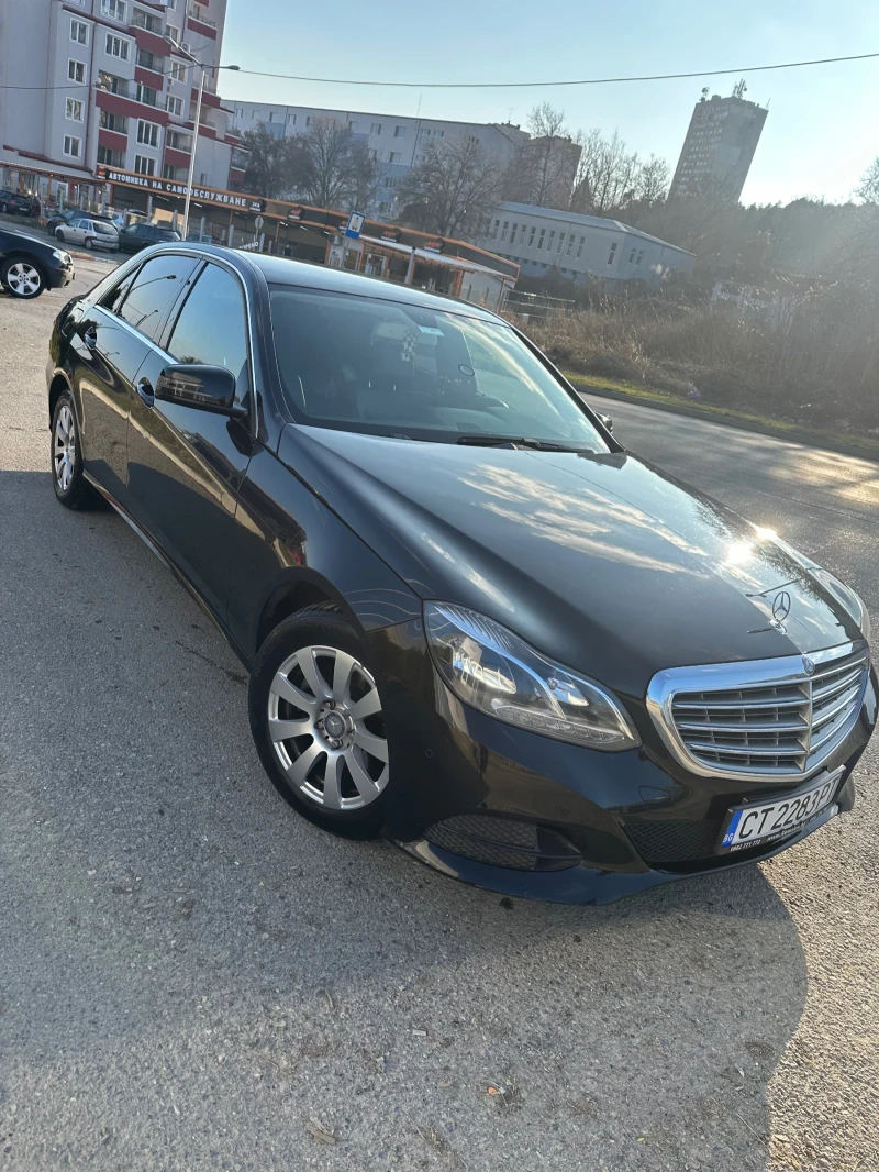 Mercedes-Benz E 200, снимка 4 - Автомобили и джипове - 49064652