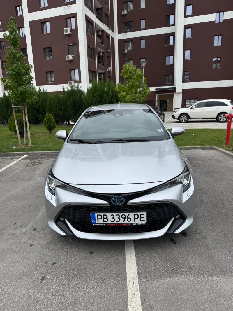 Toyota Corolla Hybrid / Carplay / Дистроник / Амбиентно , снимка 5 - Автомобили и джипове - 52122403