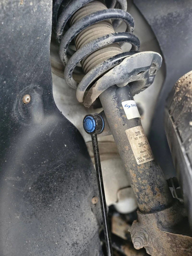 VW Caddy, снимка 16 - Автомобили и джипове - 52477217