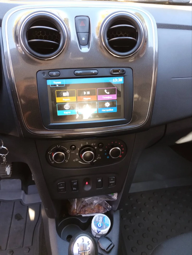 Dacia Sandero Stepway 0.9 TCe Start/Stop, снимка 10 - Автомобили и джипове - 52275938