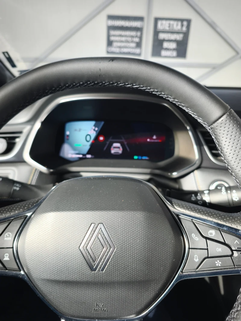 Renault Symbioz, снимка 14 - Автомобили и джипове - 52837664