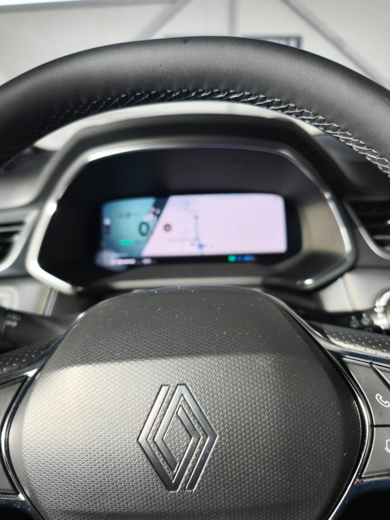 Renault Symbioz, снимка 12 - Автомобили и джипове - 52837664