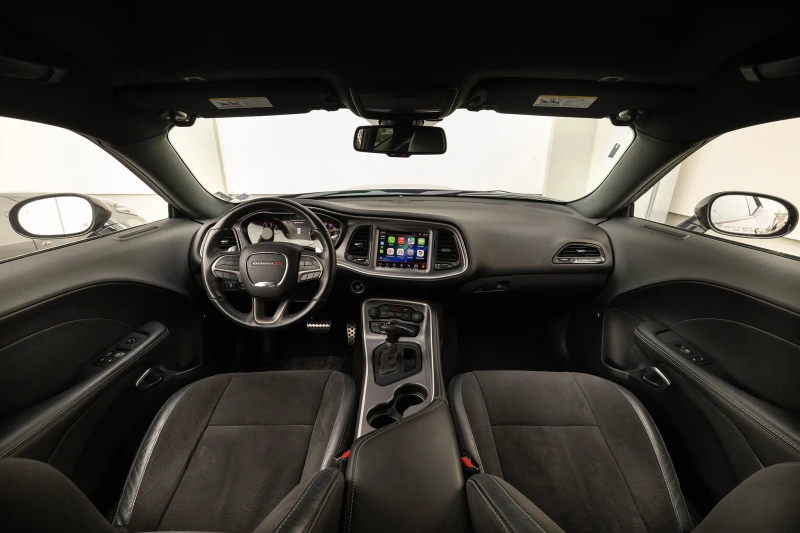 Dodge Challenger, снимка 10 - Автомобили и джипове - 53286213