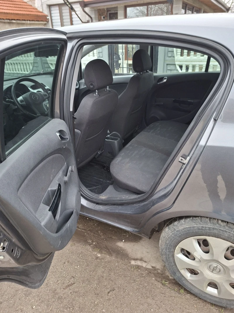 Opel Corsa 1.3 75 к.с., снимка 10 - Автомобили и джипове - 53294252
