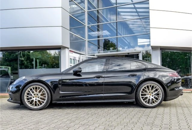 Porsche Panamera Edition 10, снимка 7 - Автомобили и джипове - 48752905