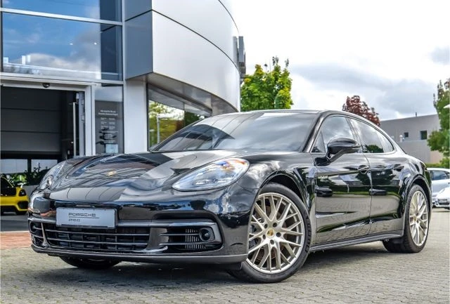 Porsche Panamera Edition 10, снимка 1 - Автомобили и джипове - 48752905