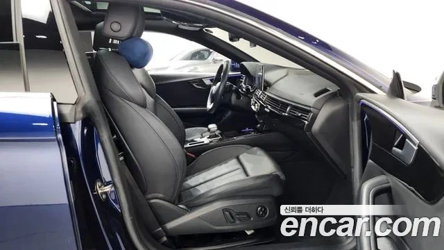 Audi A5 40 TFSI Quattro, снимка 8 - Автомобили и джипове - 53997698