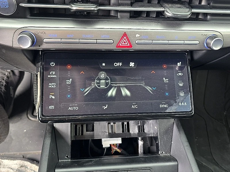Hyundai Grandeur * PREMIUM* ДИСТРОНИК* КАМЕРА* ОБДУХВАНЕ* , снимка 8 - Автомобили и джипове - 55058551