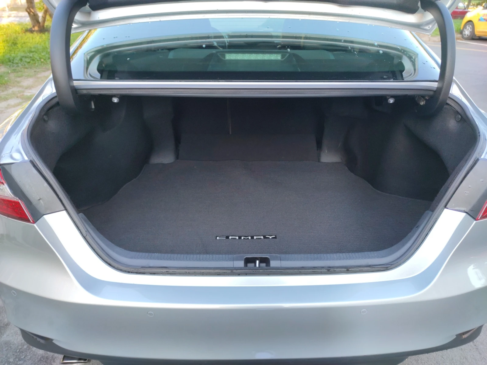 Toyota Camry XLE  | Mobile.bg   14