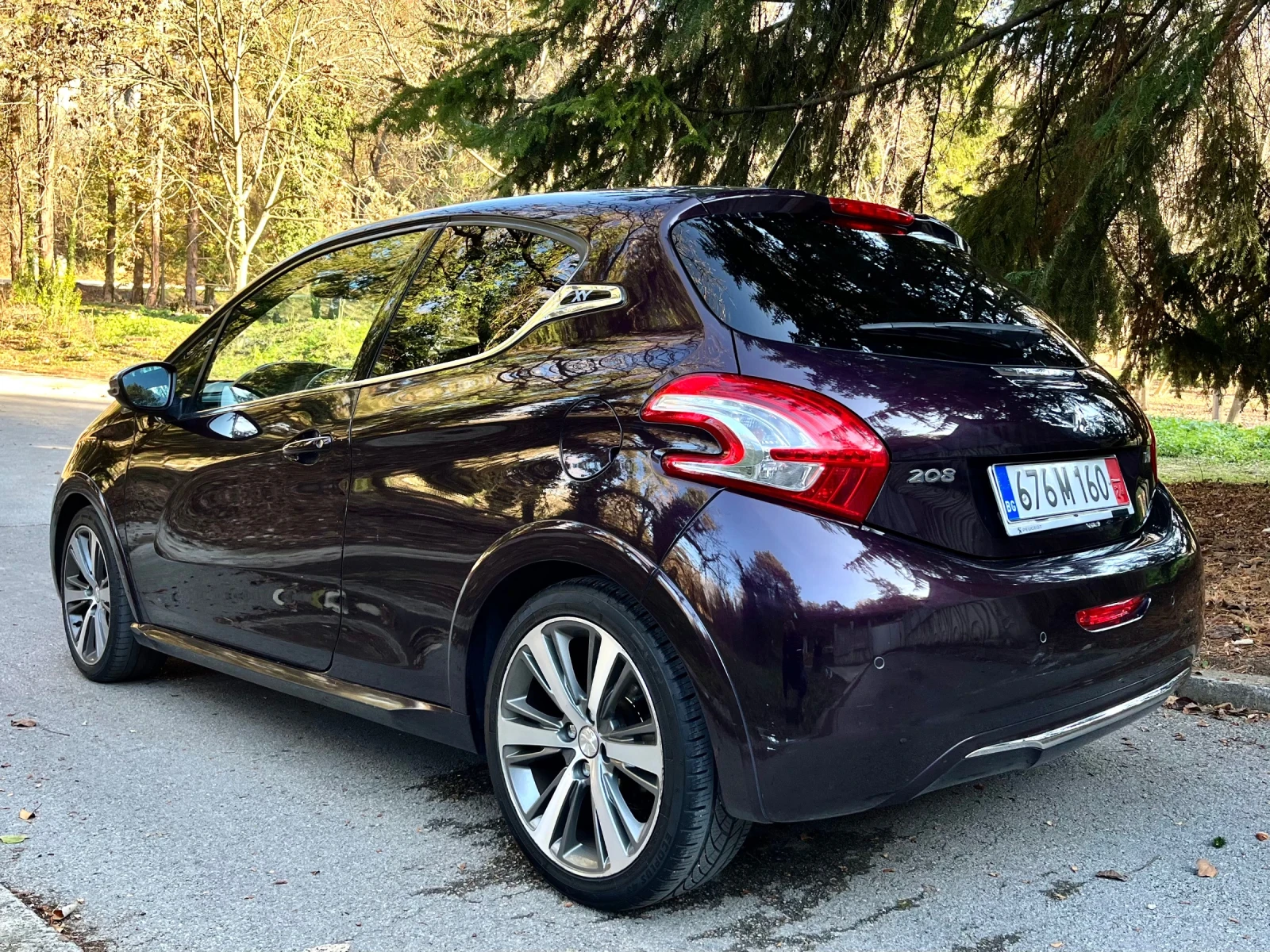 Peugeot 208 * XY * 1.6 e-HDi *  - изображение 3