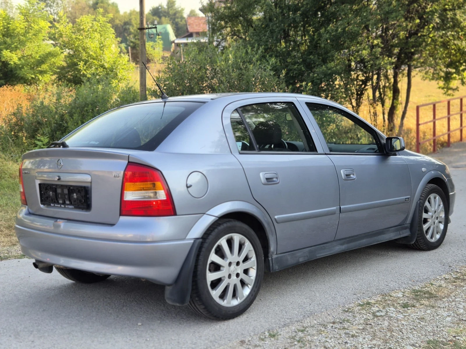 Opel Astra * 1.6i* 84к.с.*  - изображение 5