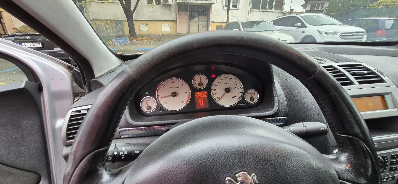 Peugeot 407 2.0 HDI - изображение 6
