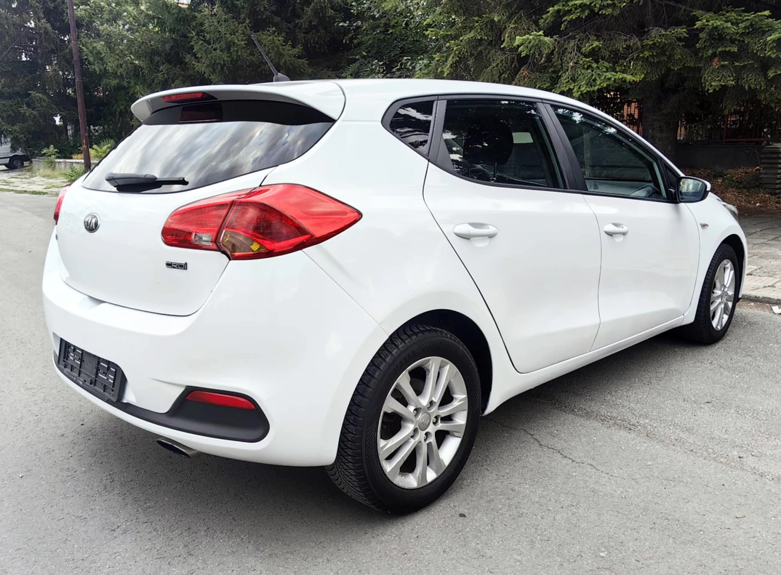 Kia Ceed 1.4 CRDI - изображение 6