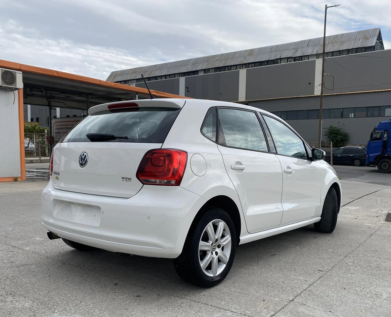 VW Polo Polo - изображение 4