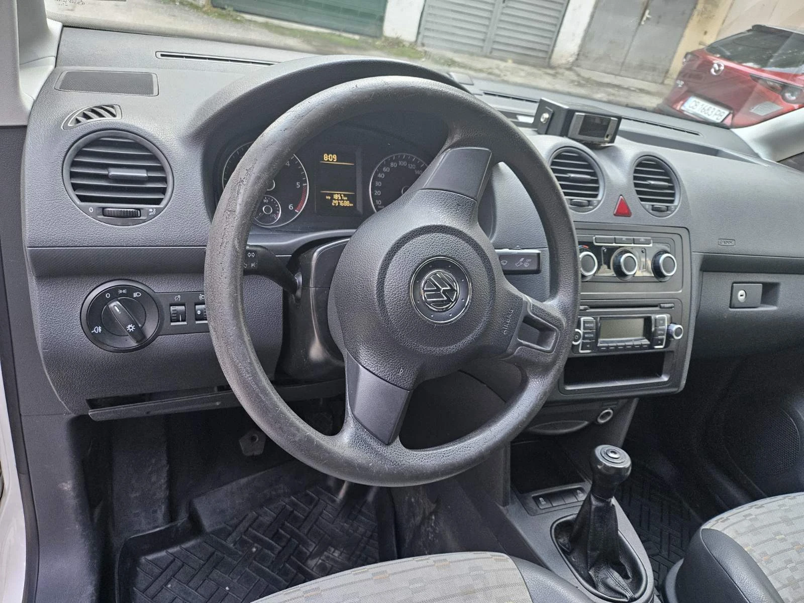 VW Caddy  - изображение 7