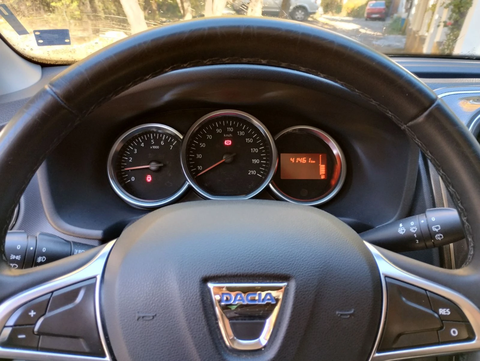 Dacia Sandero Stepway 0.9 TCe | Mobile.bg   8