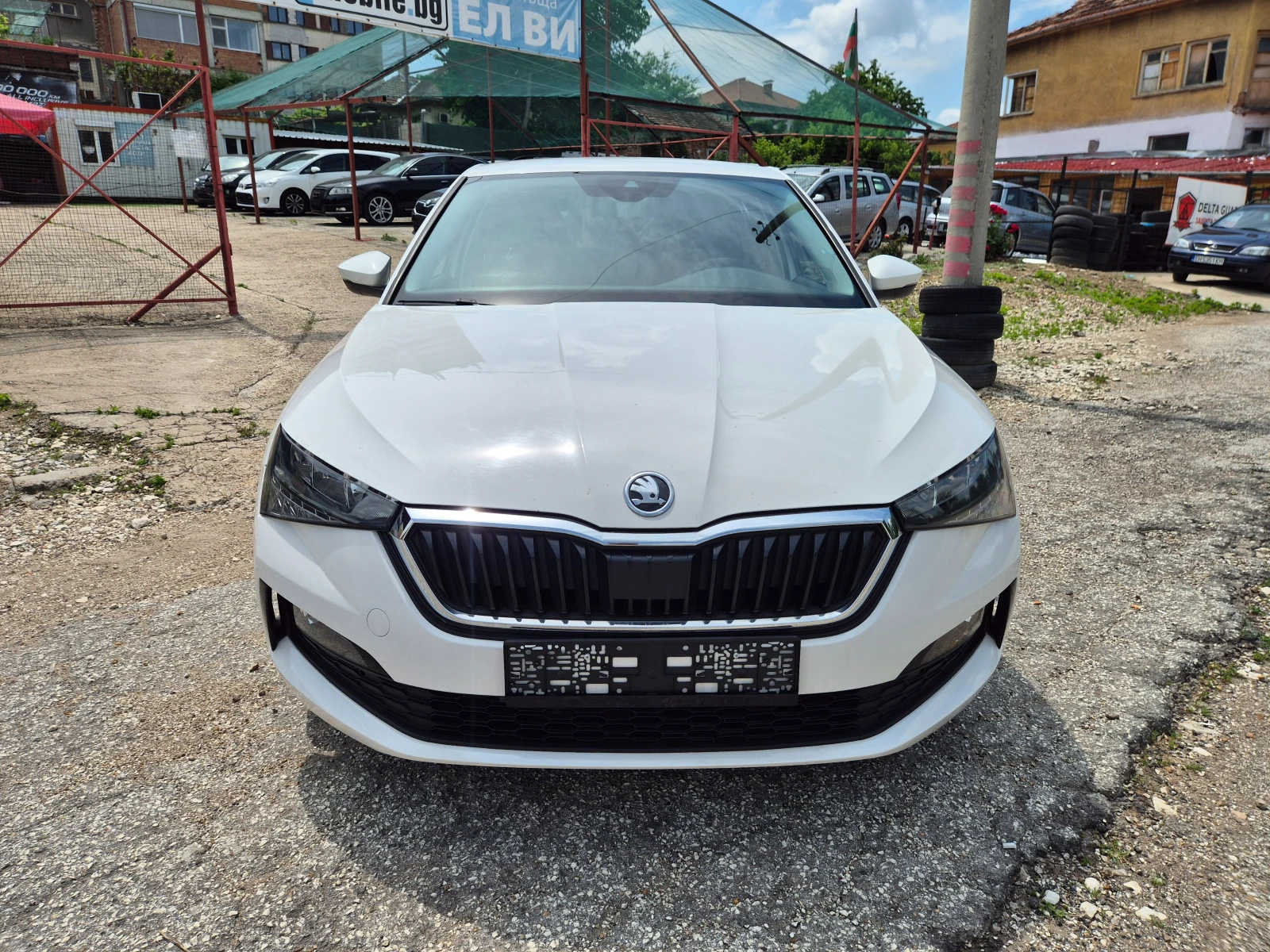 Skoda Scala 1.6 TDI, AVTOMAT, LED, снимка 2 - Автомобили и джипове - 53031790
