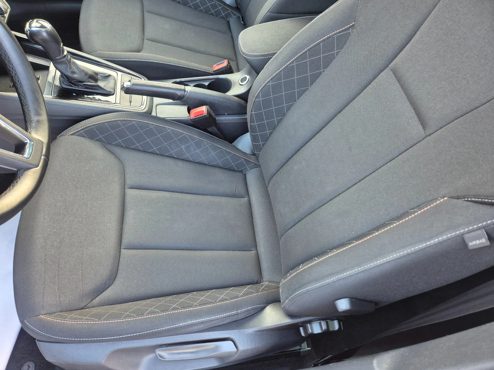 Skoda Scala 1.6 TDI, AVTOMAT, LED - изображение 10