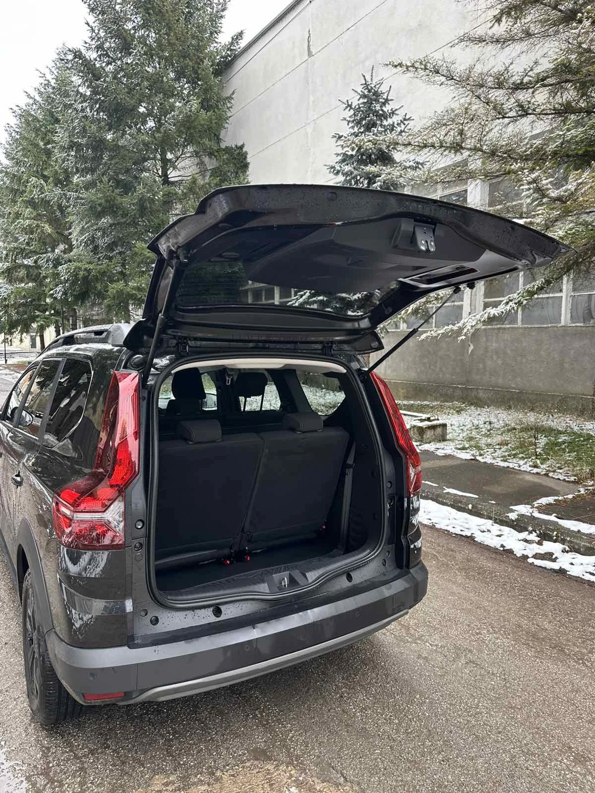 Dacia Jogger 1.0TCe* LPG* 6+ 1 | Mobile.bg � ����������� 7