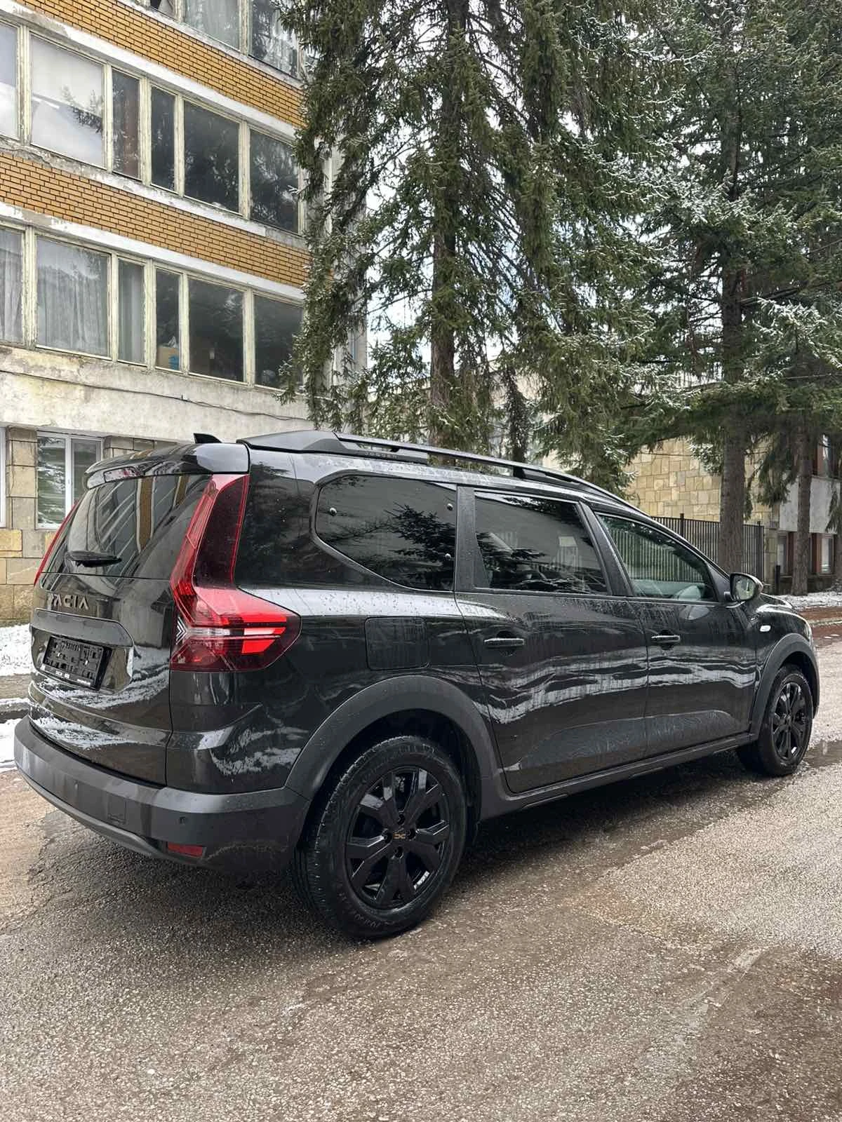 Dacia Jogger 1.0TCe* LPG* 6+ 1 | Mobile.bg � ����������� 6