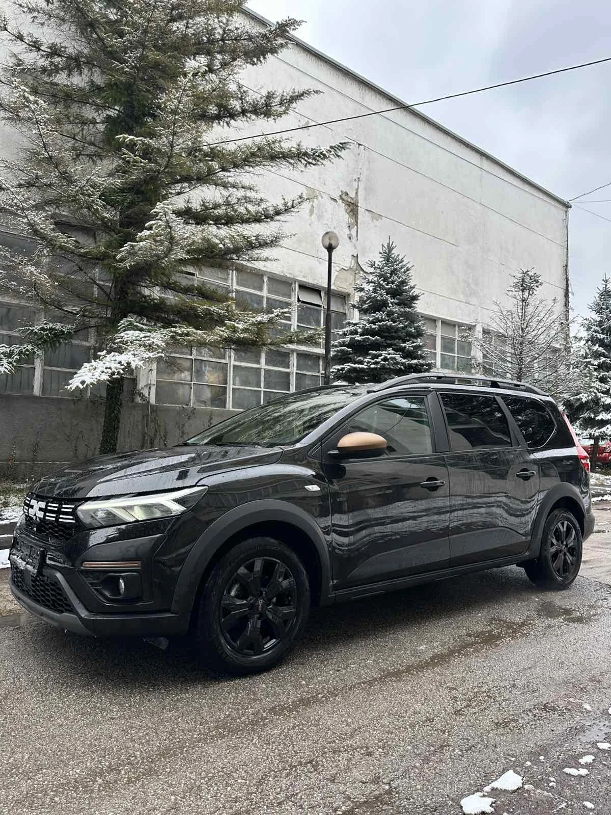 Dacia Jogger 1.0TCe* LPG* 6+ 1 | Mobile.bg � ����������� 3