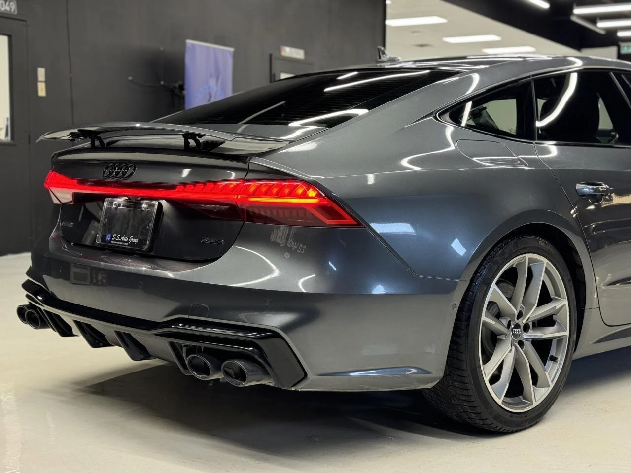 Audi A7 TECHNIK S-LINE С РЕГИСТРАЦИЯ & АВТОКРЕДИТ - изображение 4