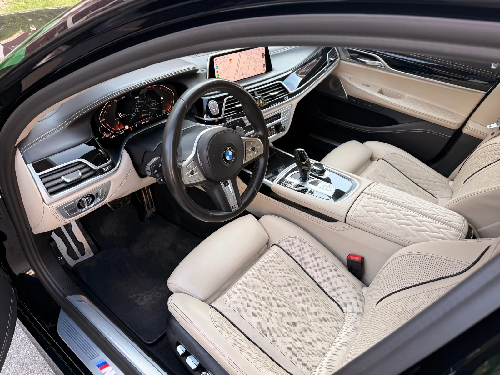 BMW 750 /Laser/B&O/TV/Night/Individual/ - изображение 10