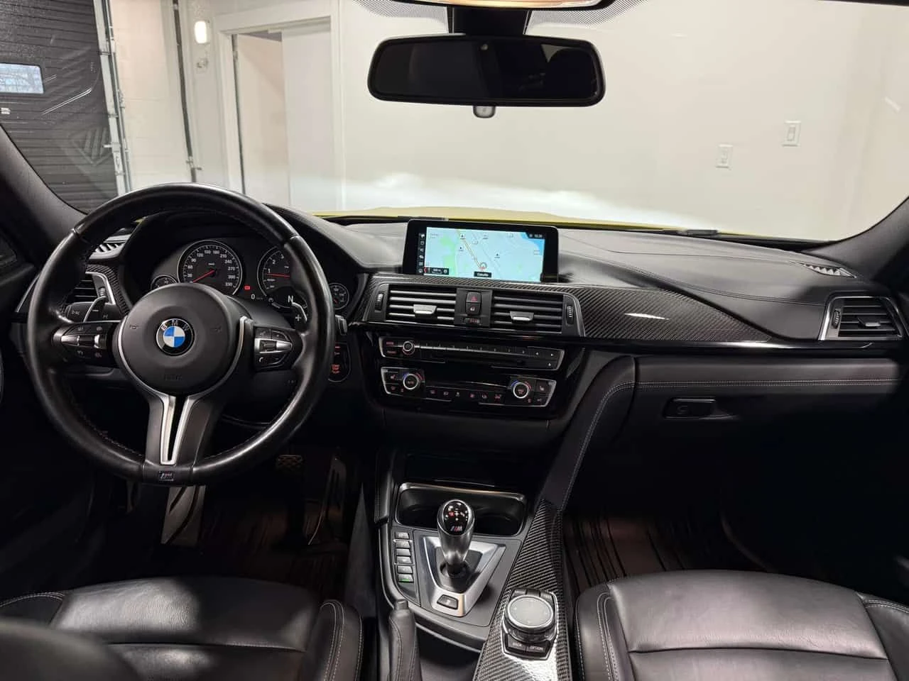 BMW M3  | HEAD UP | HARMAN KARDON | CARFAX, снимка 10 - Автомобили и джипове - 53819809