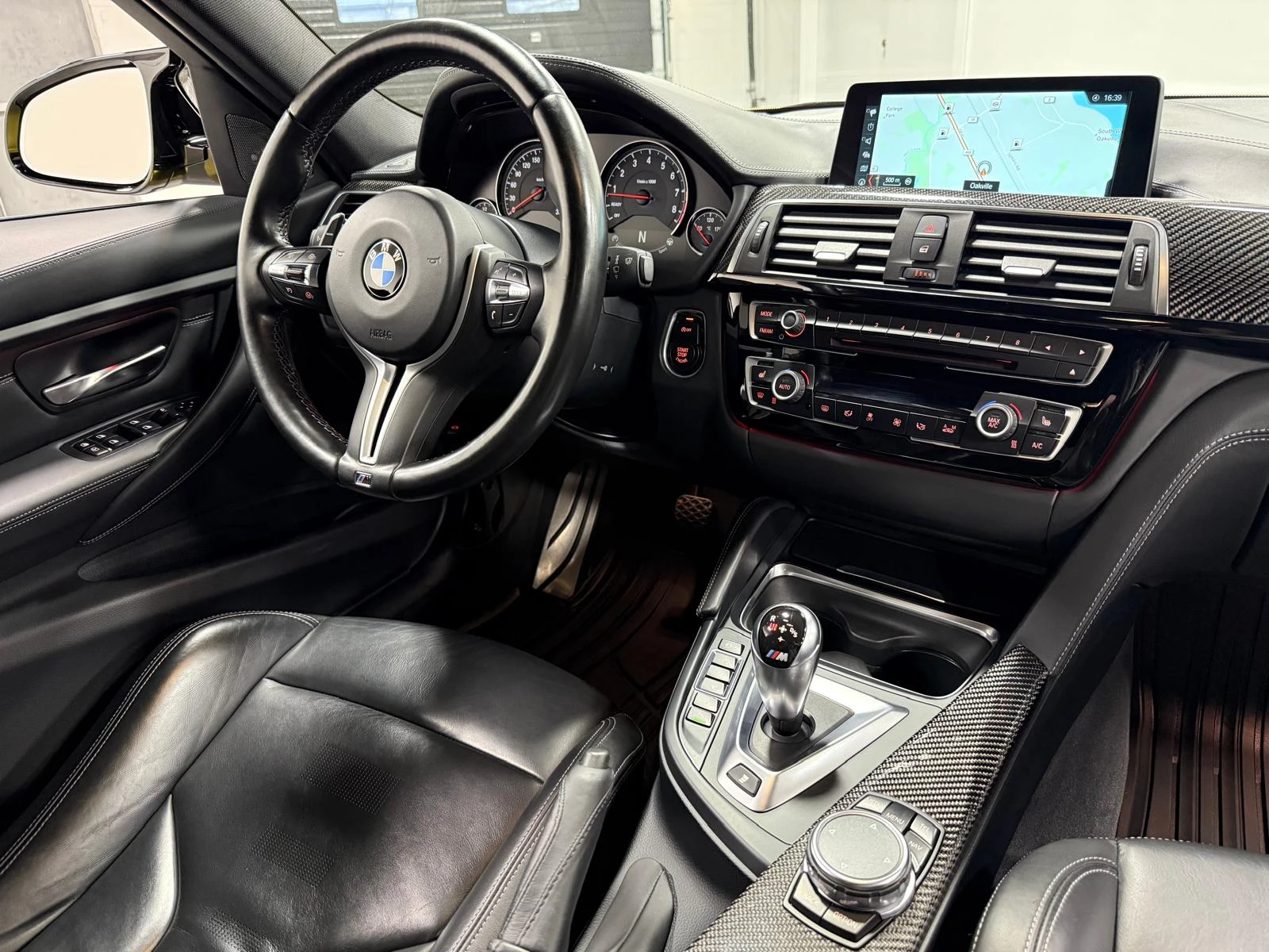 BMW M3  | HEAD UP | HARMAN KARDON | CARFAX, снимка 15 - Автомобили и джипове - 53819809