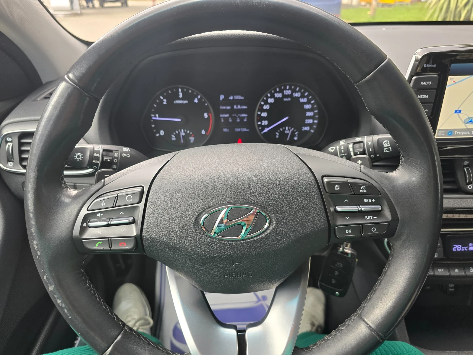 Hyundai I30 1.6CRDI 136 �.�. ���������  | Mobile.bg � ����������� 13