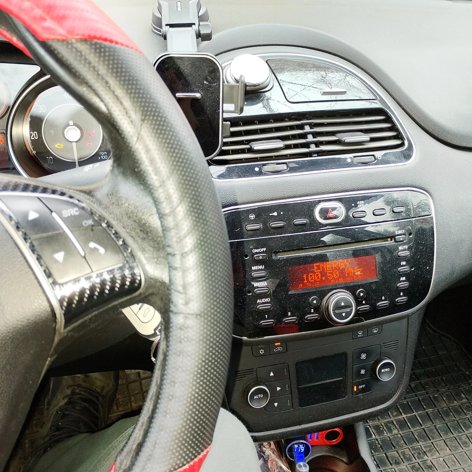 Fiat Punto Grande Punto , снимка 6 - Автомобили и джипове - 54167820