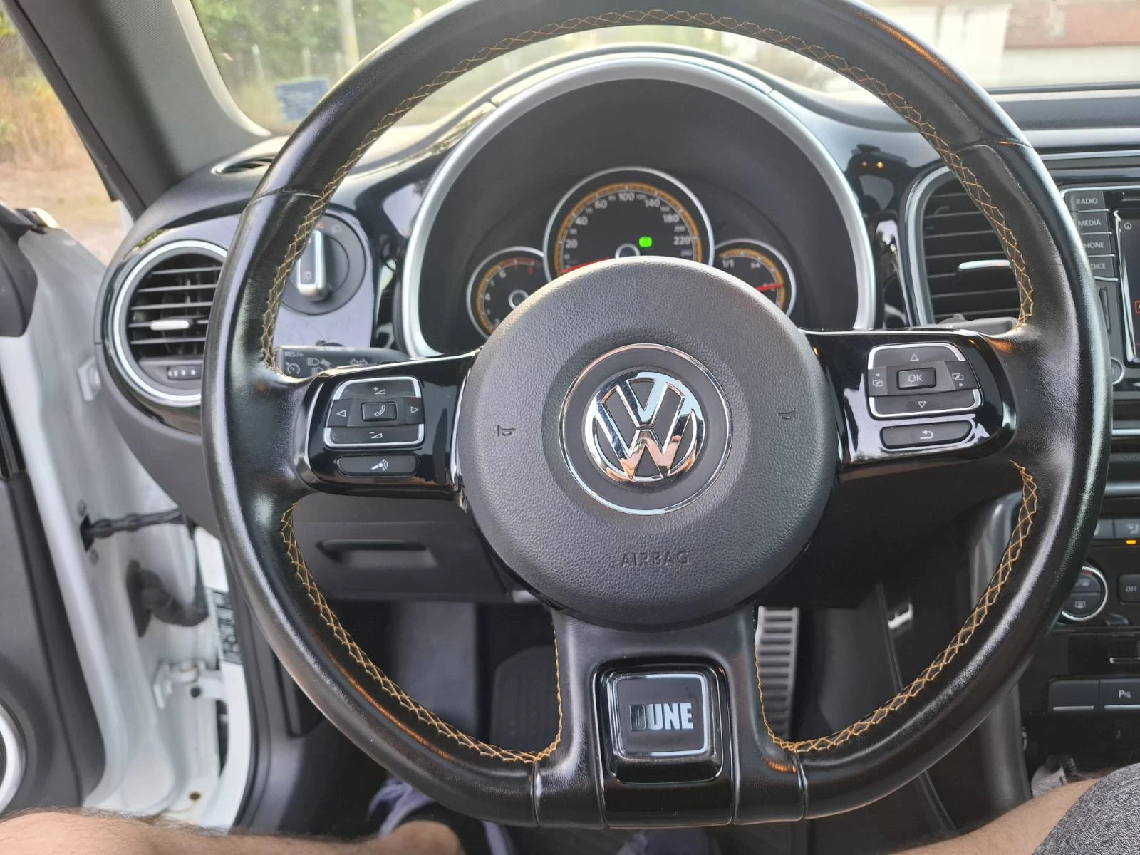 VW Beetle Dune 2000 TSI, снимка 8 - Автомобили и джипове - 54203196