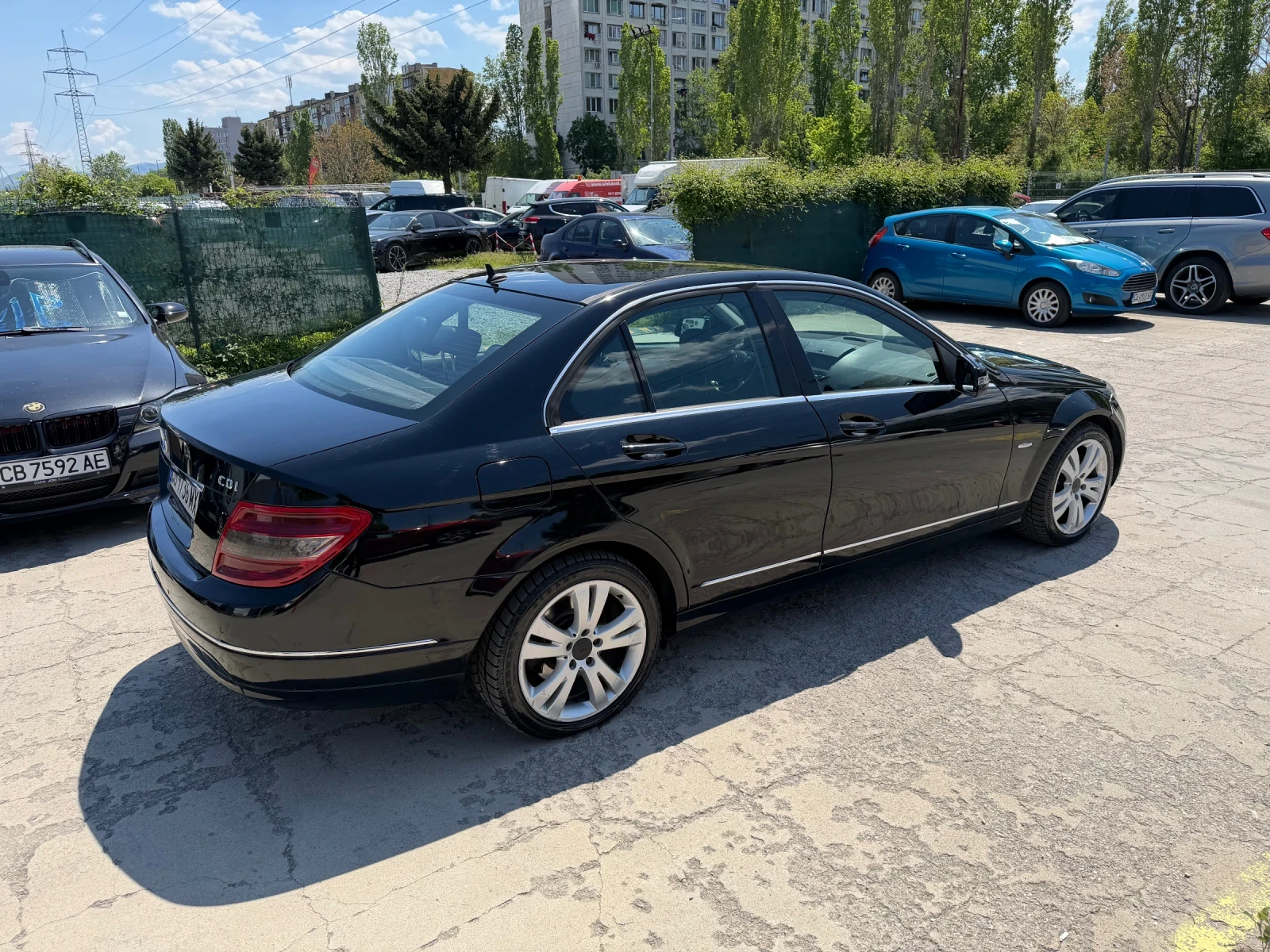 Mercedes-Benz C 220 C220, снимка 4 - Автомобили и джипове - 54441124