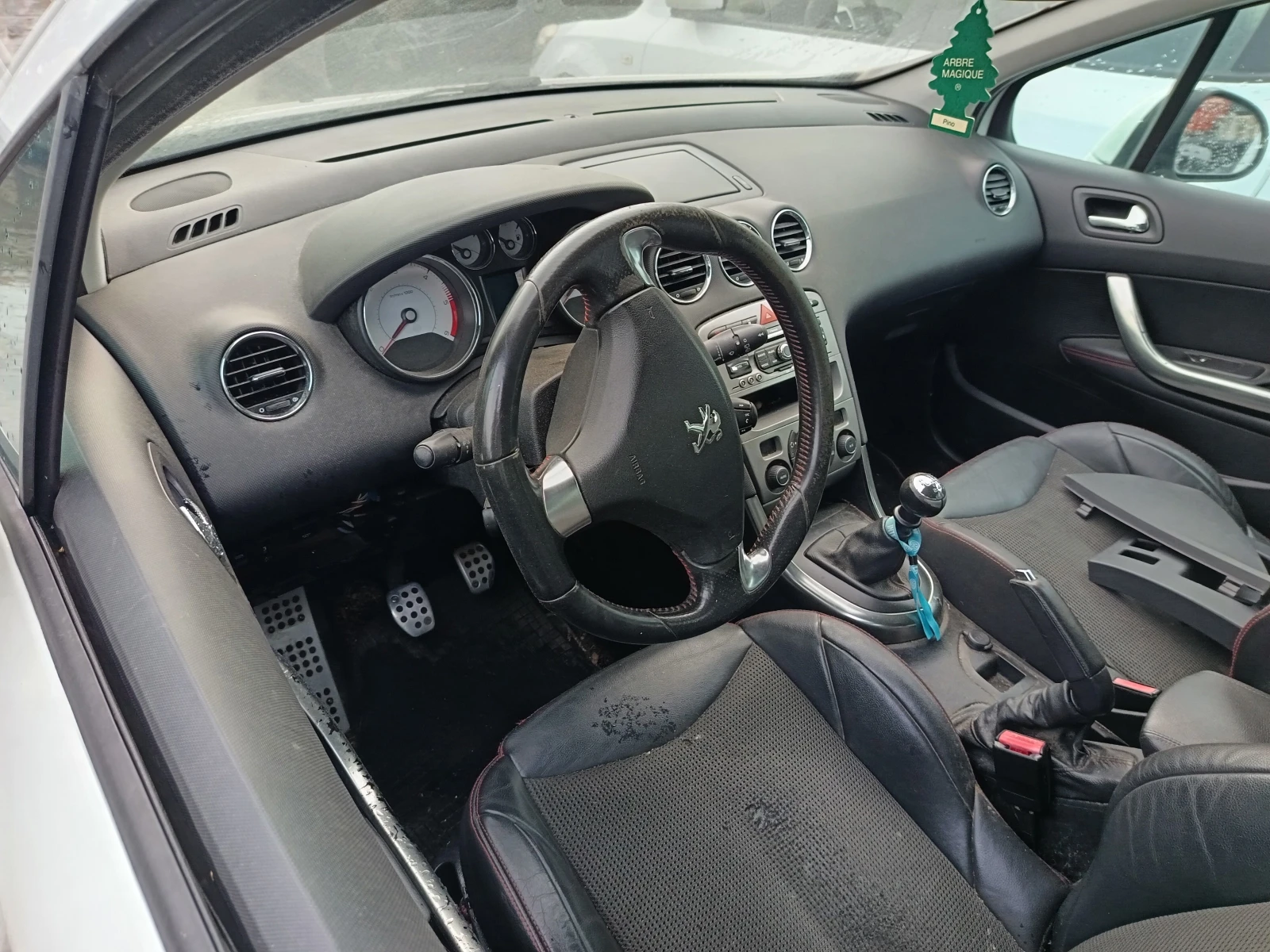 Peugeot 308 1.6HDi 9H05, снимка 5 - Автомобили и джипове - 54708562