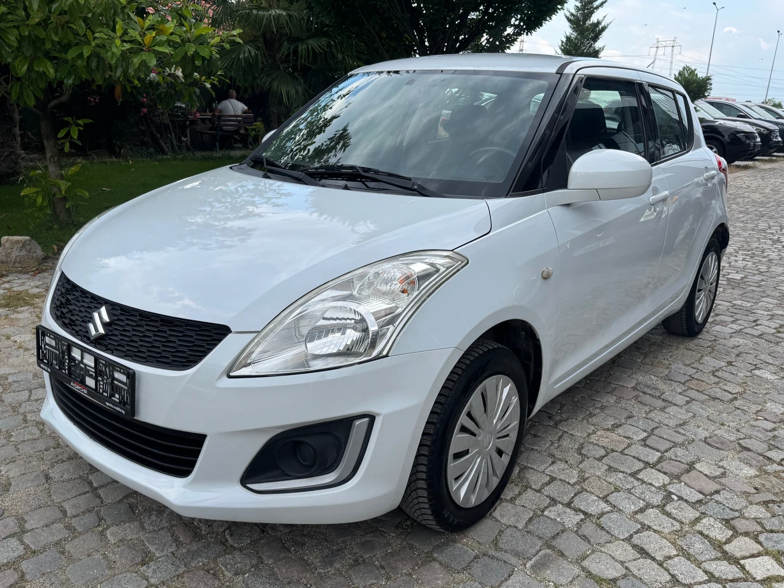 Suzuki Swift 1.2i 4x4 Газ, снимка 2 - Автомобили и джипове - 55115243