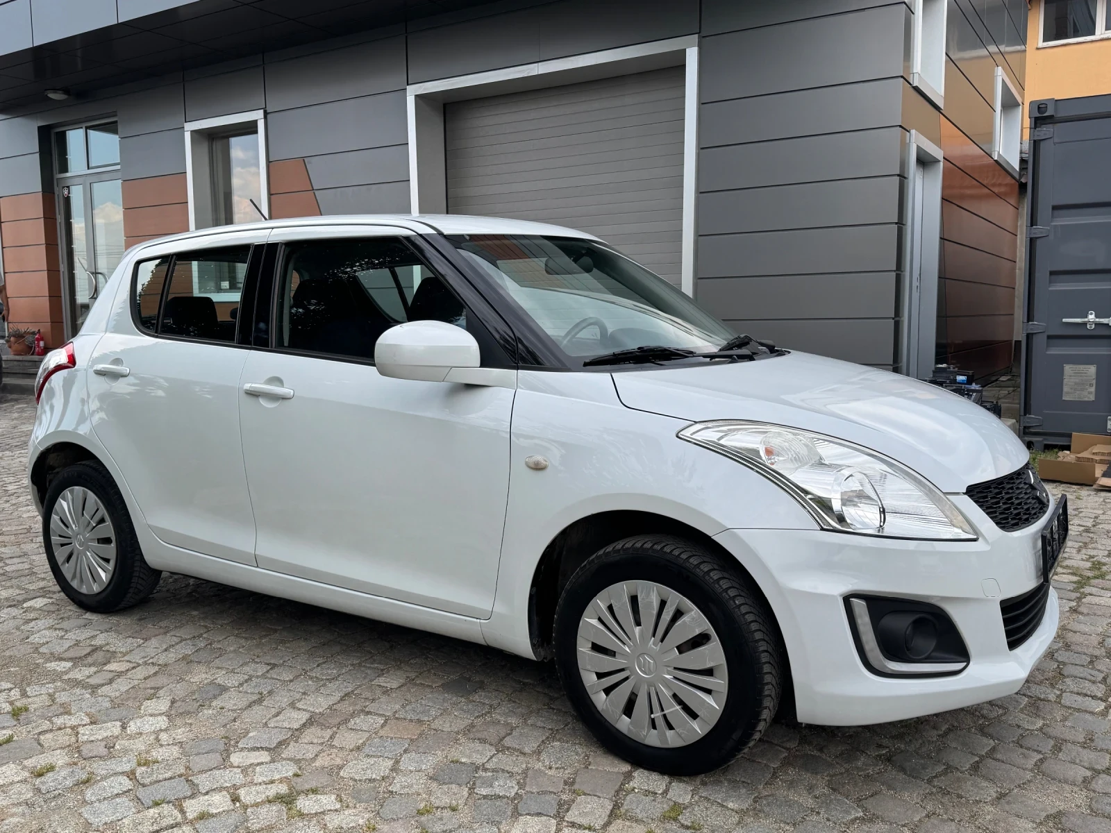 Suzuki Swift 1.2i 4x4 Газ, снимка 4 - Автомобили и джипове - 55115243