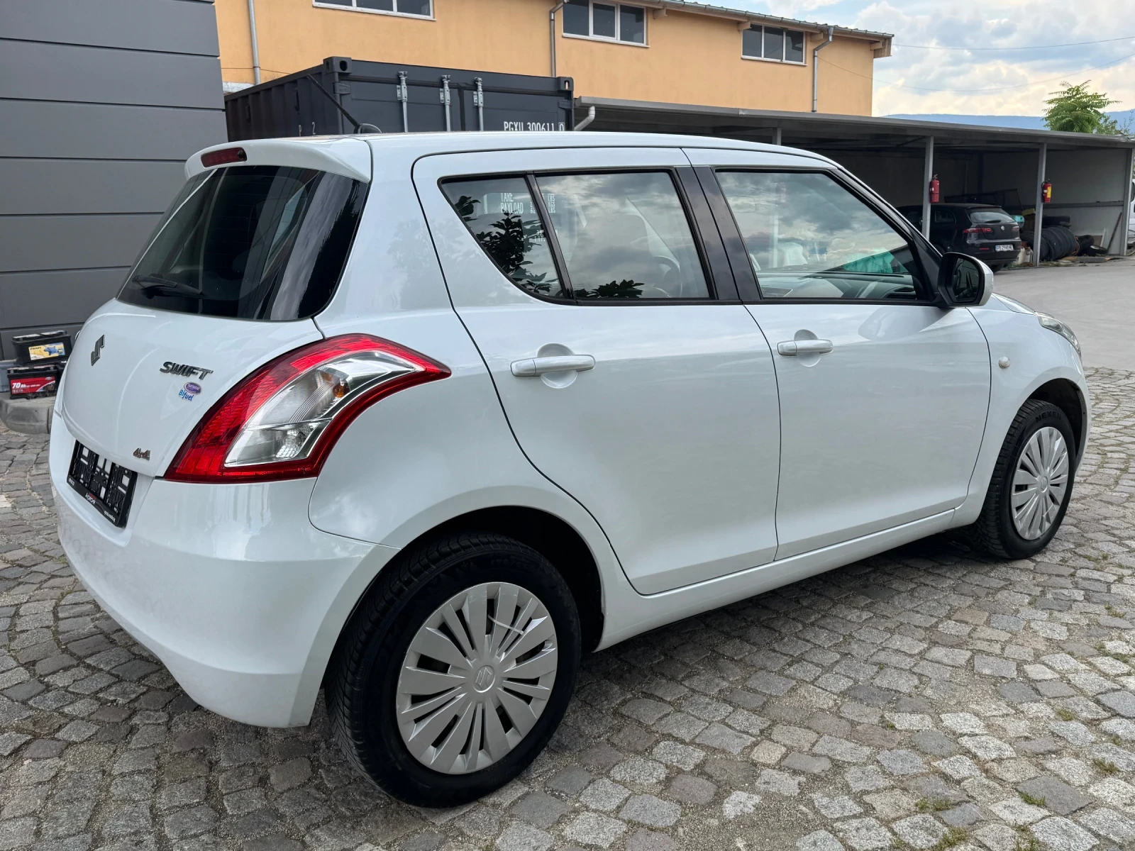 Suzuki Swift 1.2i 4x4 Газ, снимка 5 - Автомобили и джипове - 55115243
