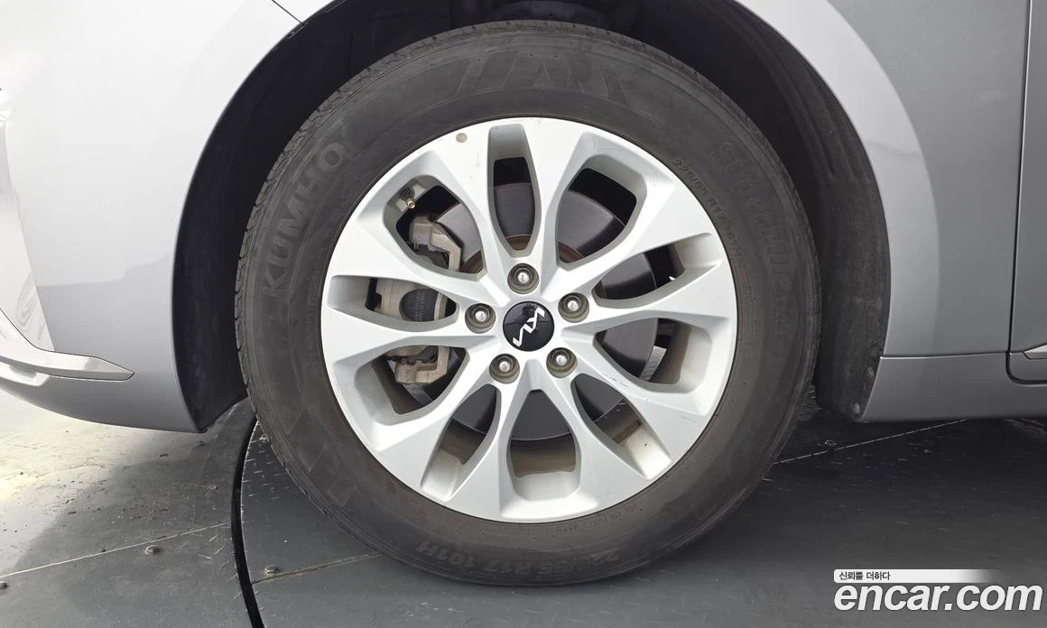 Kia K8 3.5 LPG 2WD Standard, снимка 5 - Автомобили и джипове - 55668665