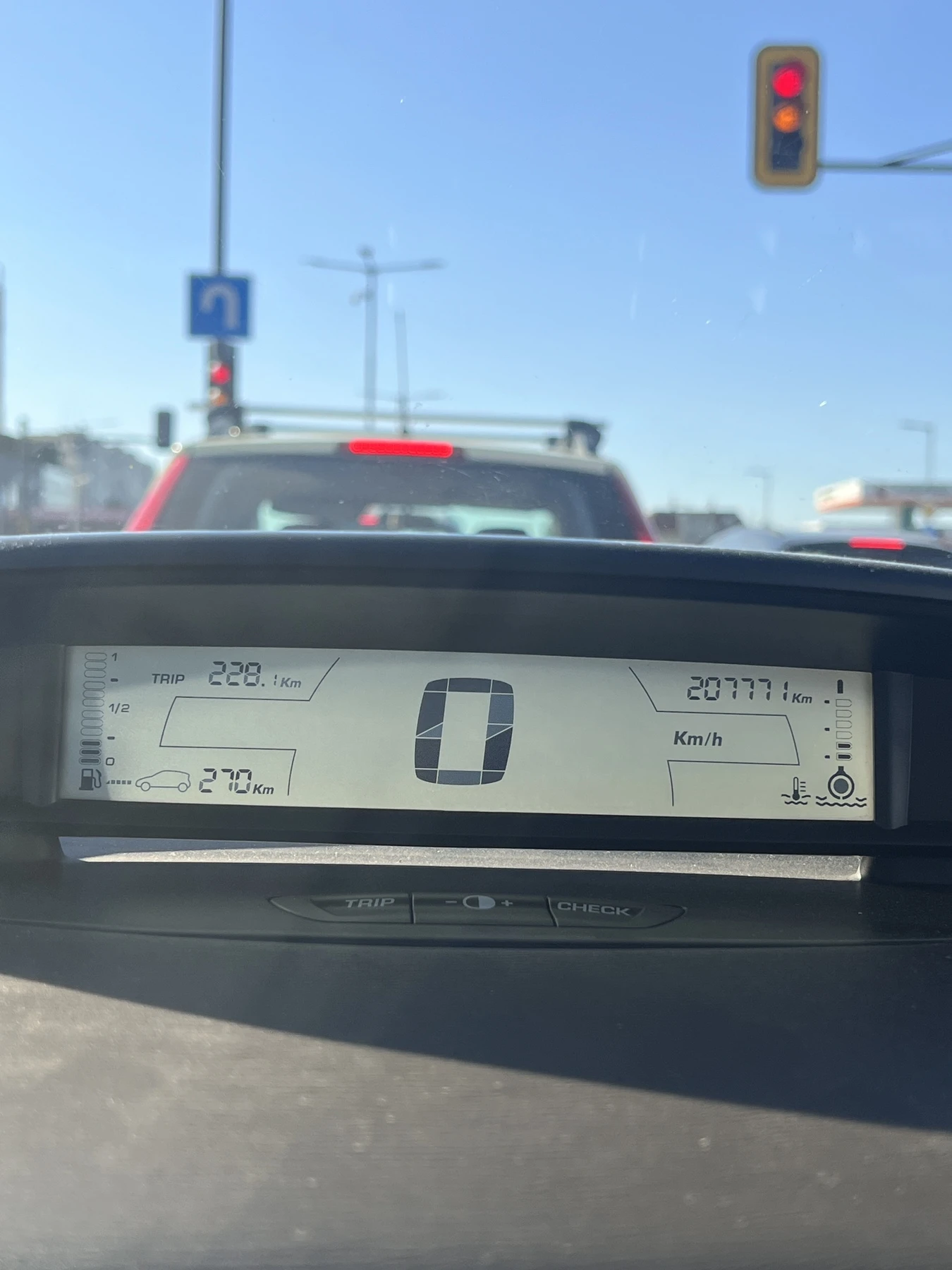 Citroen C4 1.6 HDI, снимка 14 - Автомобили и джипове - 55991310