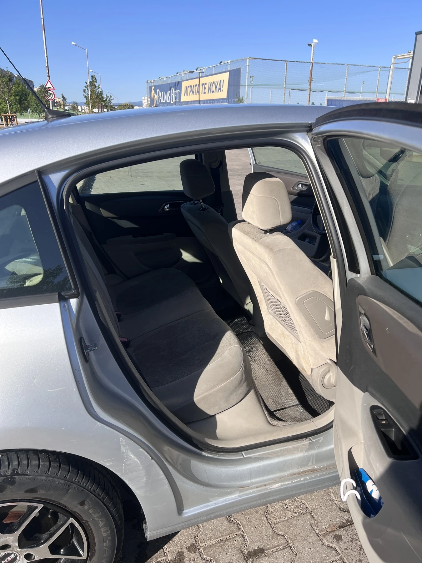 Citroen C4 1.6 HDI, снимка 8 - Автомобили и джипове - 55991310