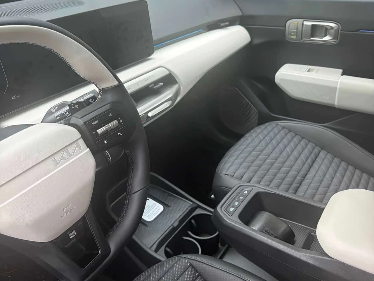 Kia EV4 GT Line / Carfax / ���������� / ����������������   | Mobile.bg � ����������� 9
