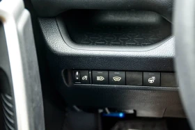Toyota Rav4 XLE AWD, снимка 8