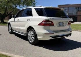 Mercedes-Benz ML 350 D * AMG * ПАНО * НА ПРУЖИНИ * CARFAX * , снимка 3