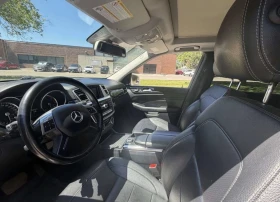 Mercedes-Benz ML 350 D * AMG * ПАНО * НА ПРУЖИНИ * CARFAX * , снимка 9