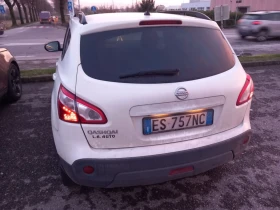 Nissan Qashqai 1.6 фул екстри, снимка 2