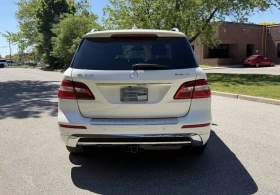 Mercedes-Benz ML 350 D * AMG * ПАНО * НА ПРУЖИНИ * CARFAX *  - 13800 € / 26990.45 лв. - 14853544 4