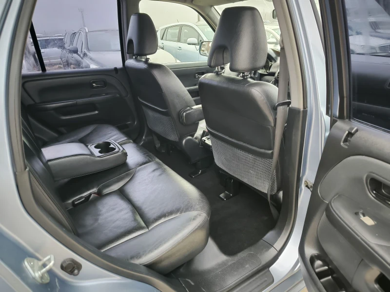 Honda Cr-v 2.2TD, снимка 10 - Автомобили и джипове - 48418411