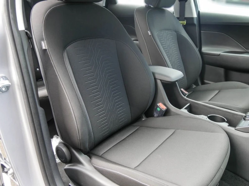 Hyundai Kona 48kWh/156HP/ADVANTAGE/LED/KLESS/NAVI/CAM/502v, снимка 7 - Автомобили и джипове - 50459086