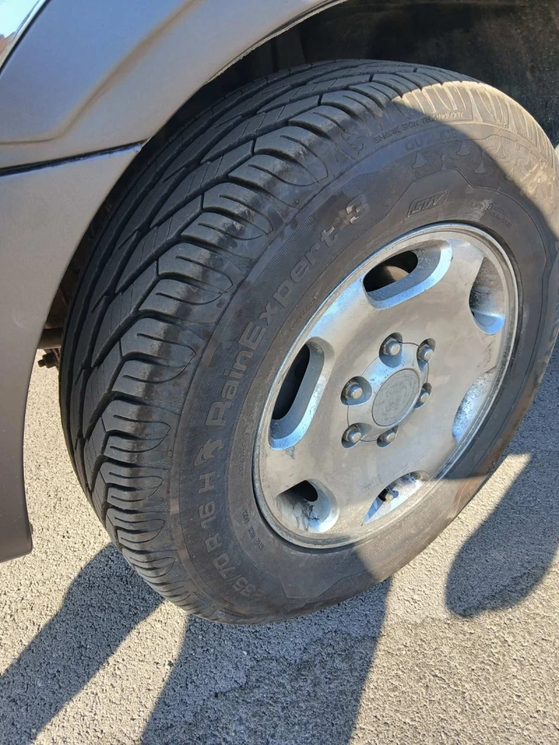 SsangYong Rexton 2.7 на части, снимка 14 - Автомобили и джипове - 50813069