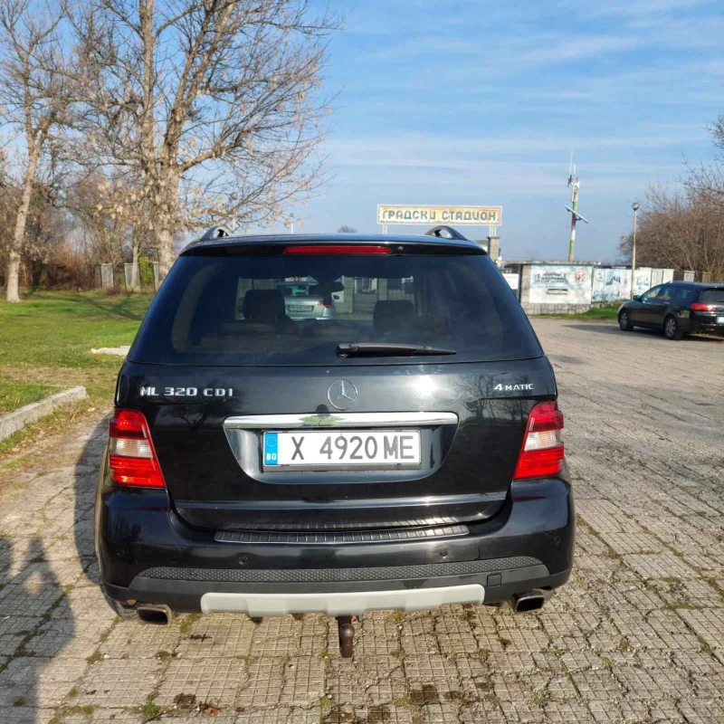 Mercedes-Benz ML 320, снимка 4 - Автомобили и джипове - 52828667